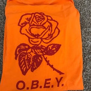 obey rose tee